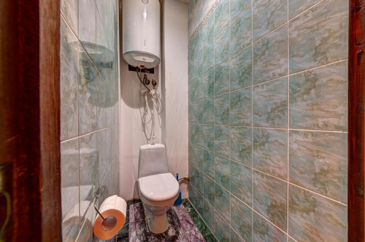 Three-Room Apartment Near Ocean Plaza Kiev Buitenkant foto